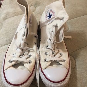 Chuck Taylor White high top converse shoes